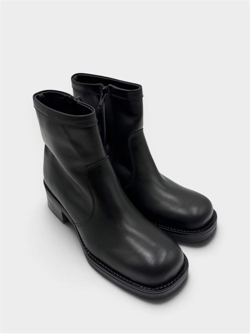 Stivaletto nero in pelle con tacco basso IL LACCIO | 5438VITELO NERO